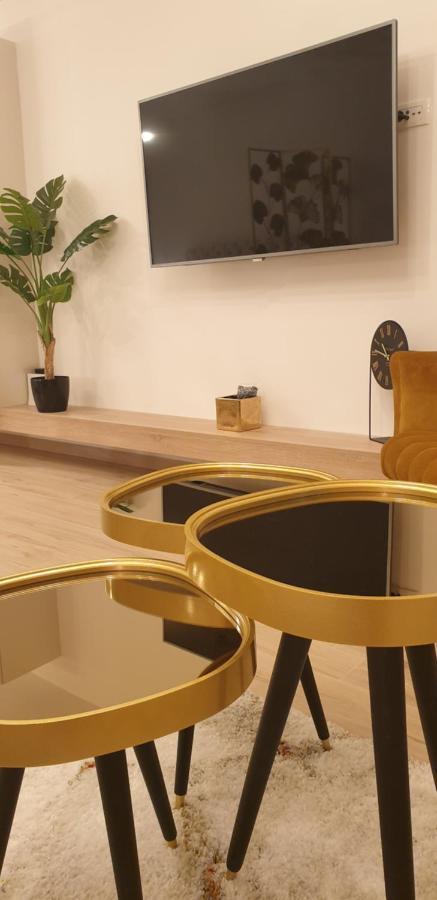 Golden Studio - Private Parking دوبروفينك المظهر الخارجي الصورة